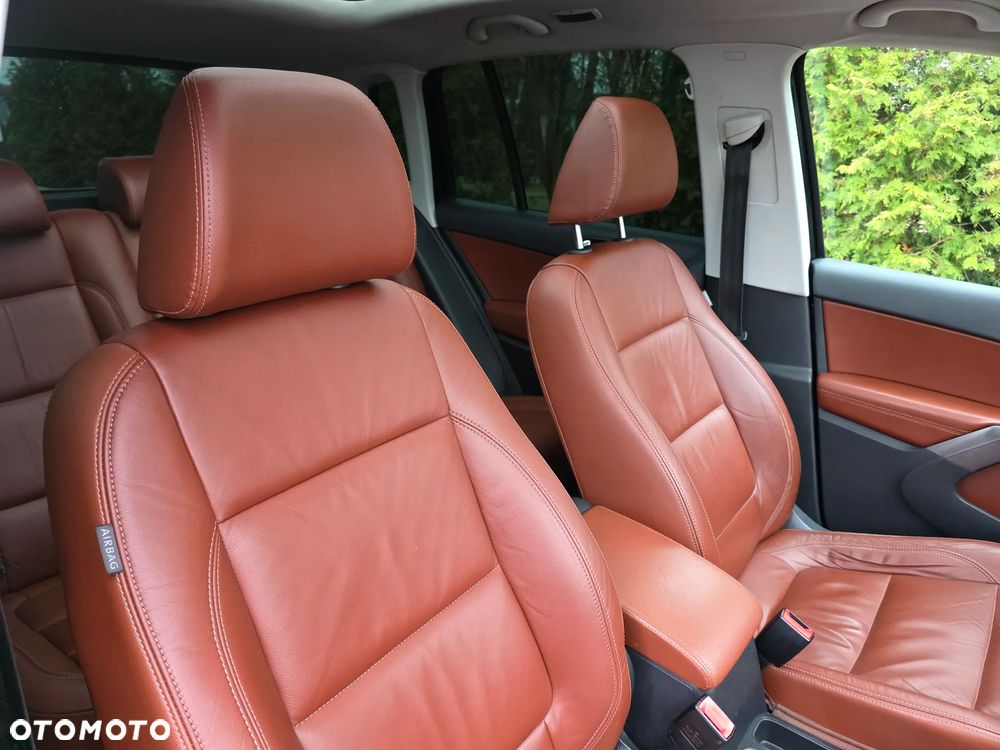 Volkswagen Tiguan 2.0 TDI DPF 4Motion Track & Field - 22