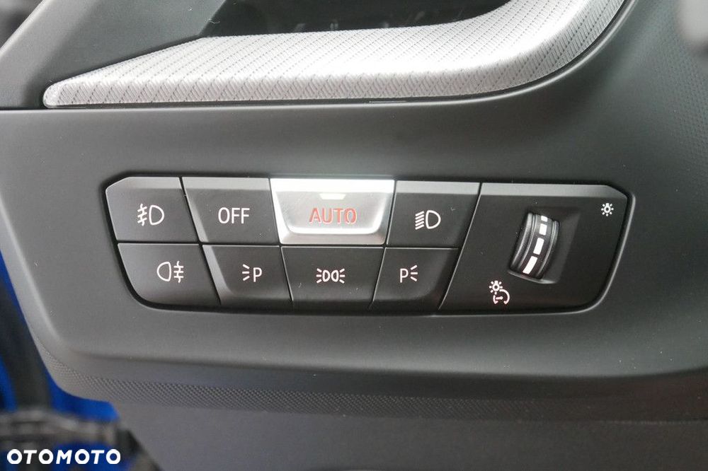 BMW Seria 2 - 34