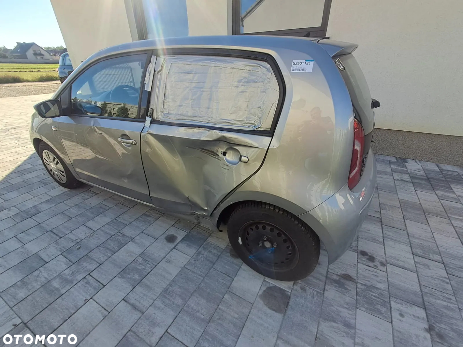 Volkswagen up! 1.0 high - 5