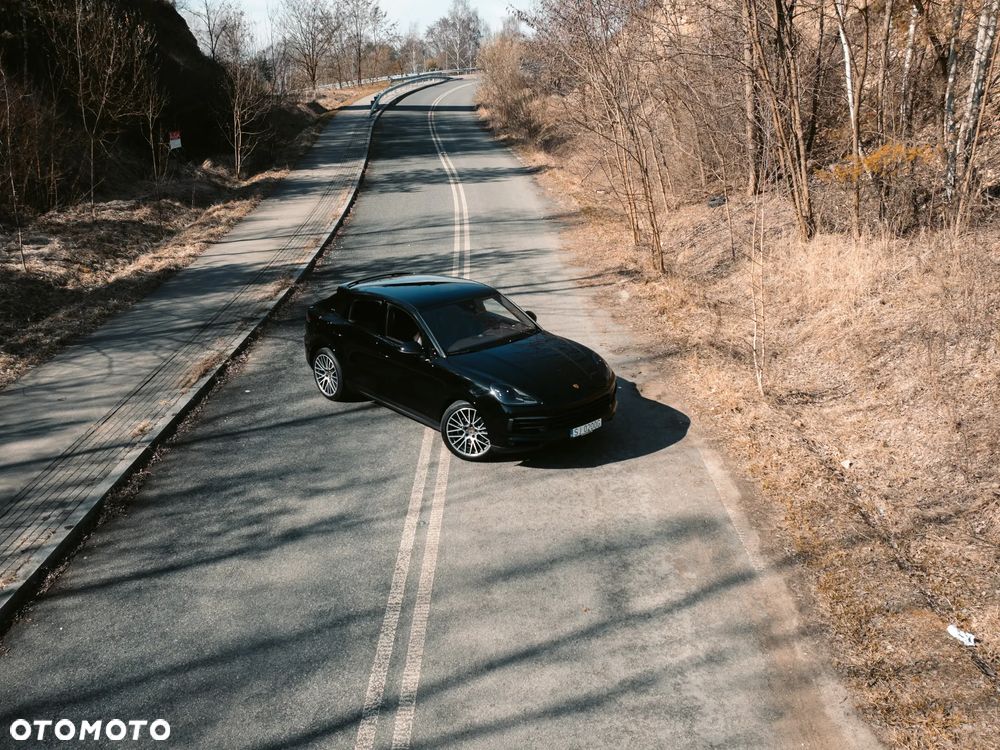 Porsche Cayenne - 30