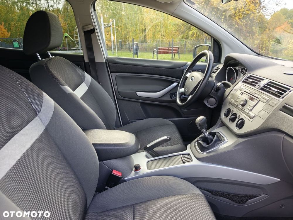Ford Kuga 2.0 TDCi 2x4 Trend - 31