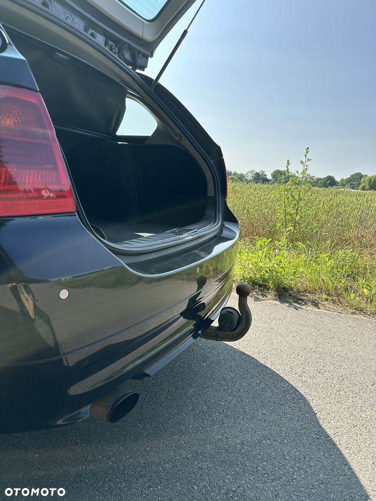 BMW Seria 3 - 18