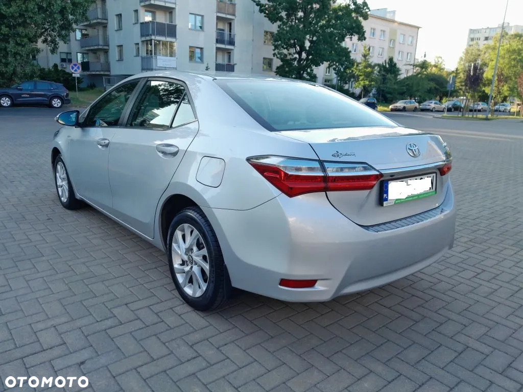 Toyota Corolla 1.6 Comfort - 5