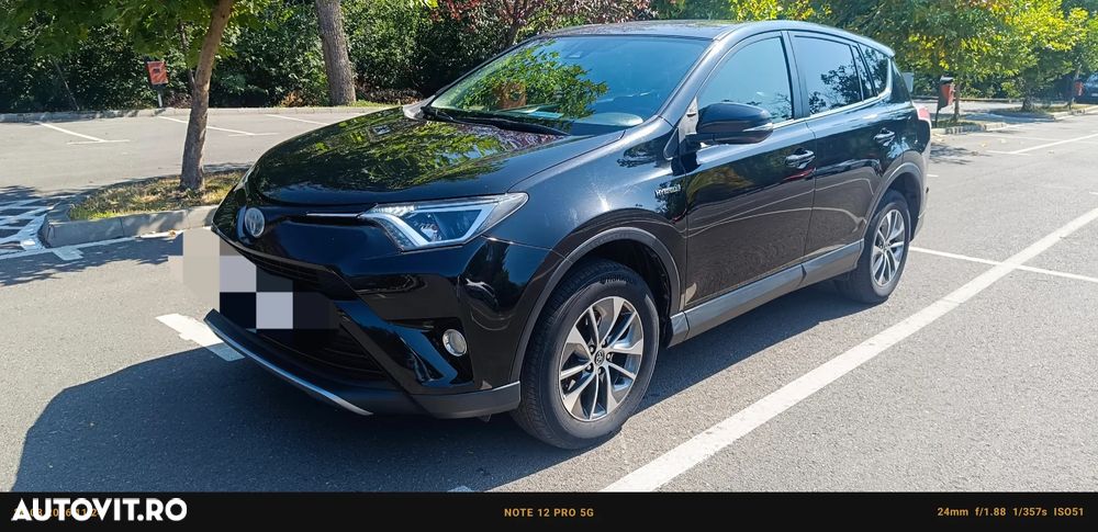 Toyota RAV4 - 4