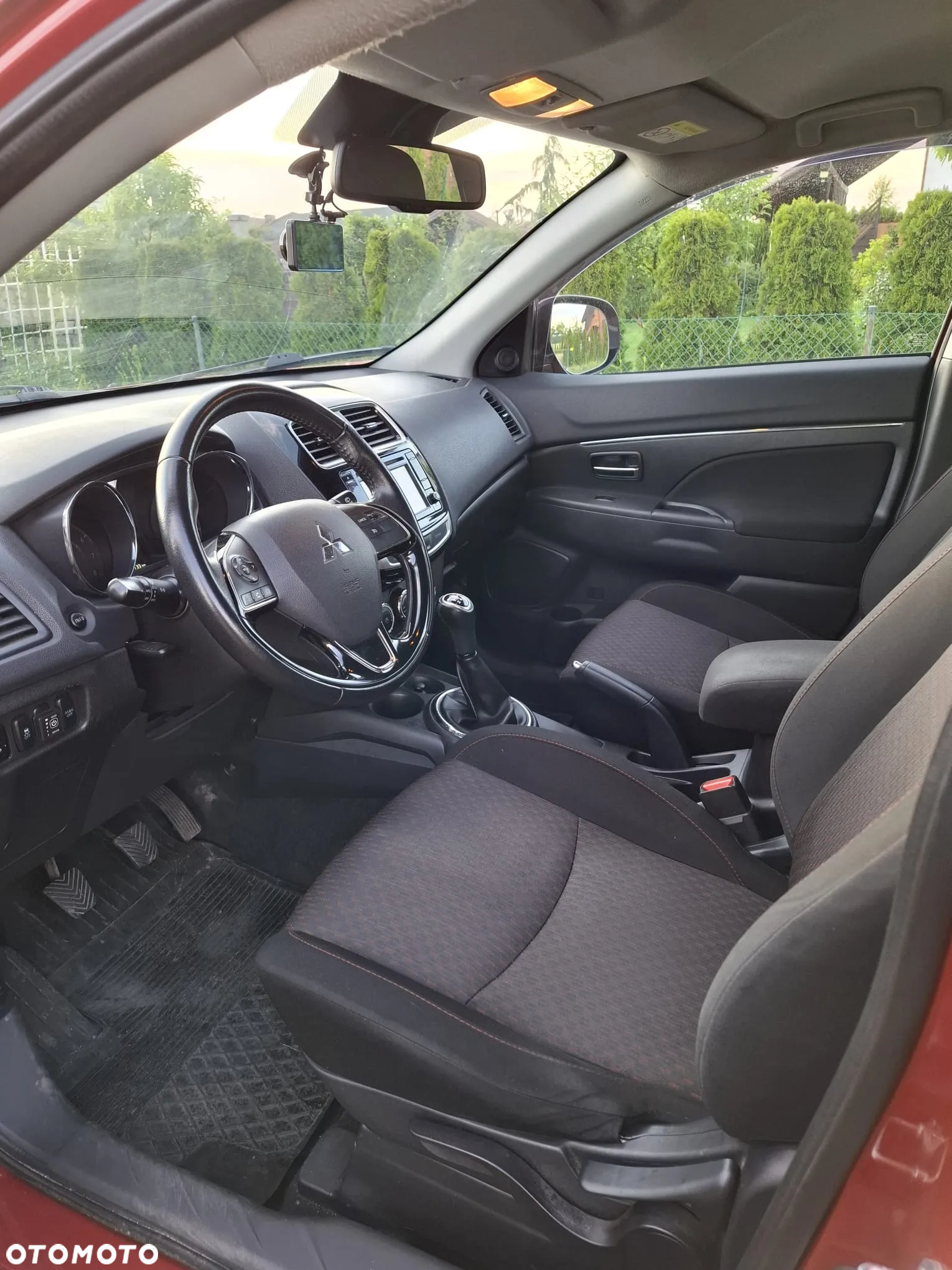 Mitsubishi ASX 1.6 Intense - 14