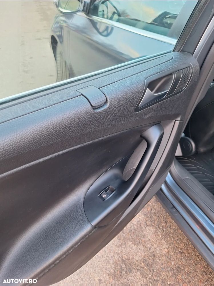 Volkswagen Passat 2.0 TDI DSG BlueMotion Technology Highline - 16