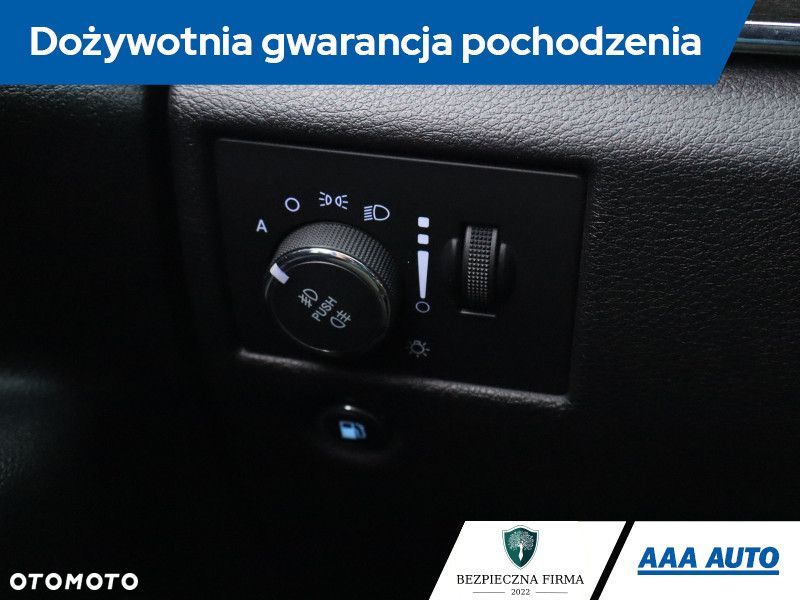 Jeep Grand Cherokee - 20