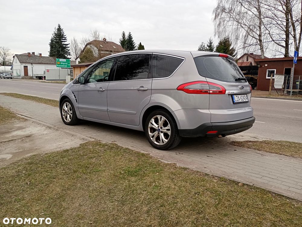 Ford C-MAX 2.0 TDCi Edition - 15