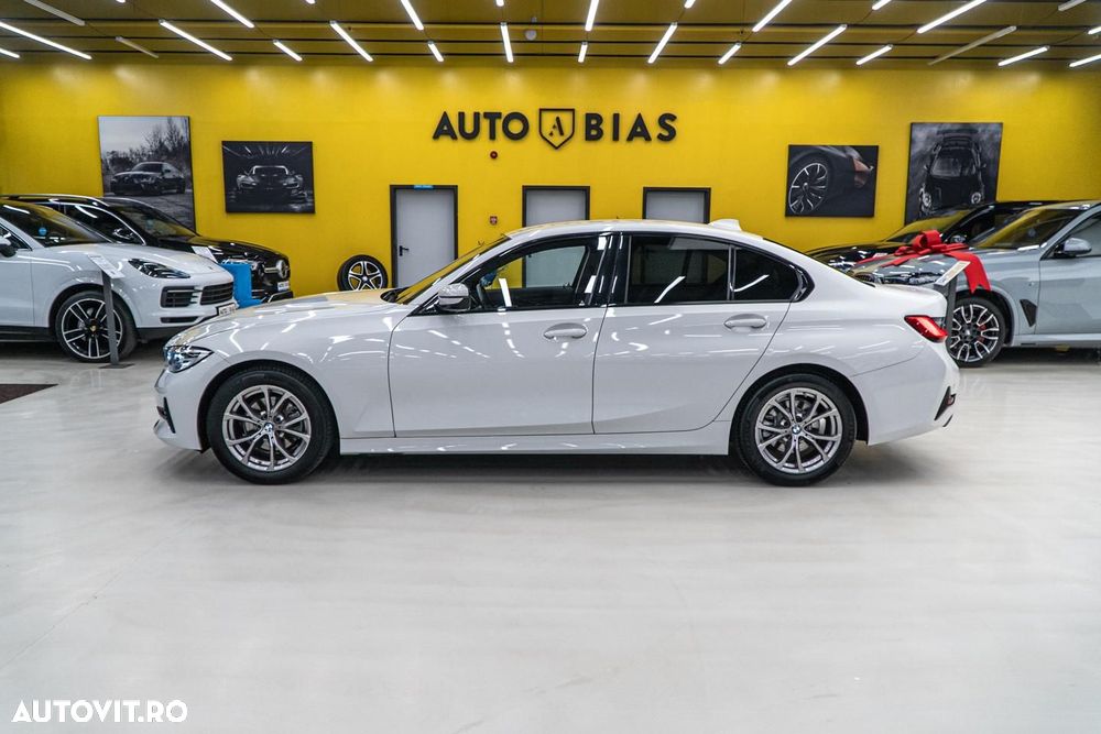 BMW Seria 3 320i Aut. Sport Line - 19