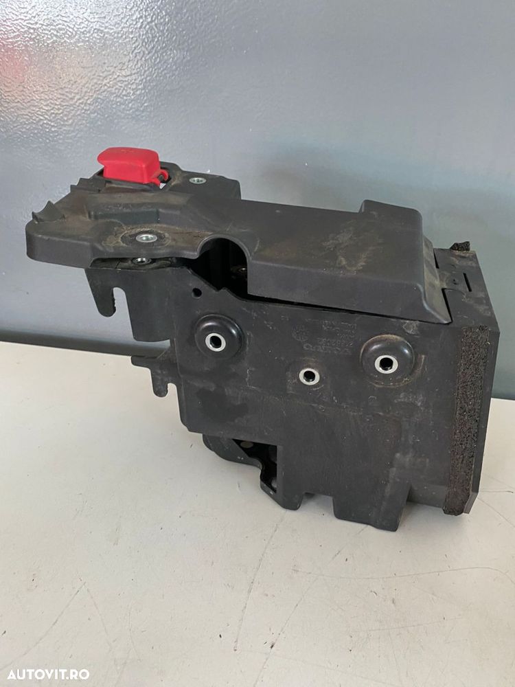 Cutie baterie VOLVO XC60 V90CC V60 V60CC V90 S60 XC90 2018+ 31652062 31652061 - 3