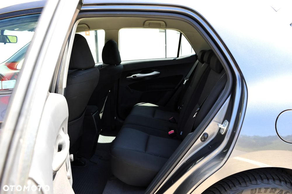 Toyota Auris 1.33 VVT-i Life Comfort - 7