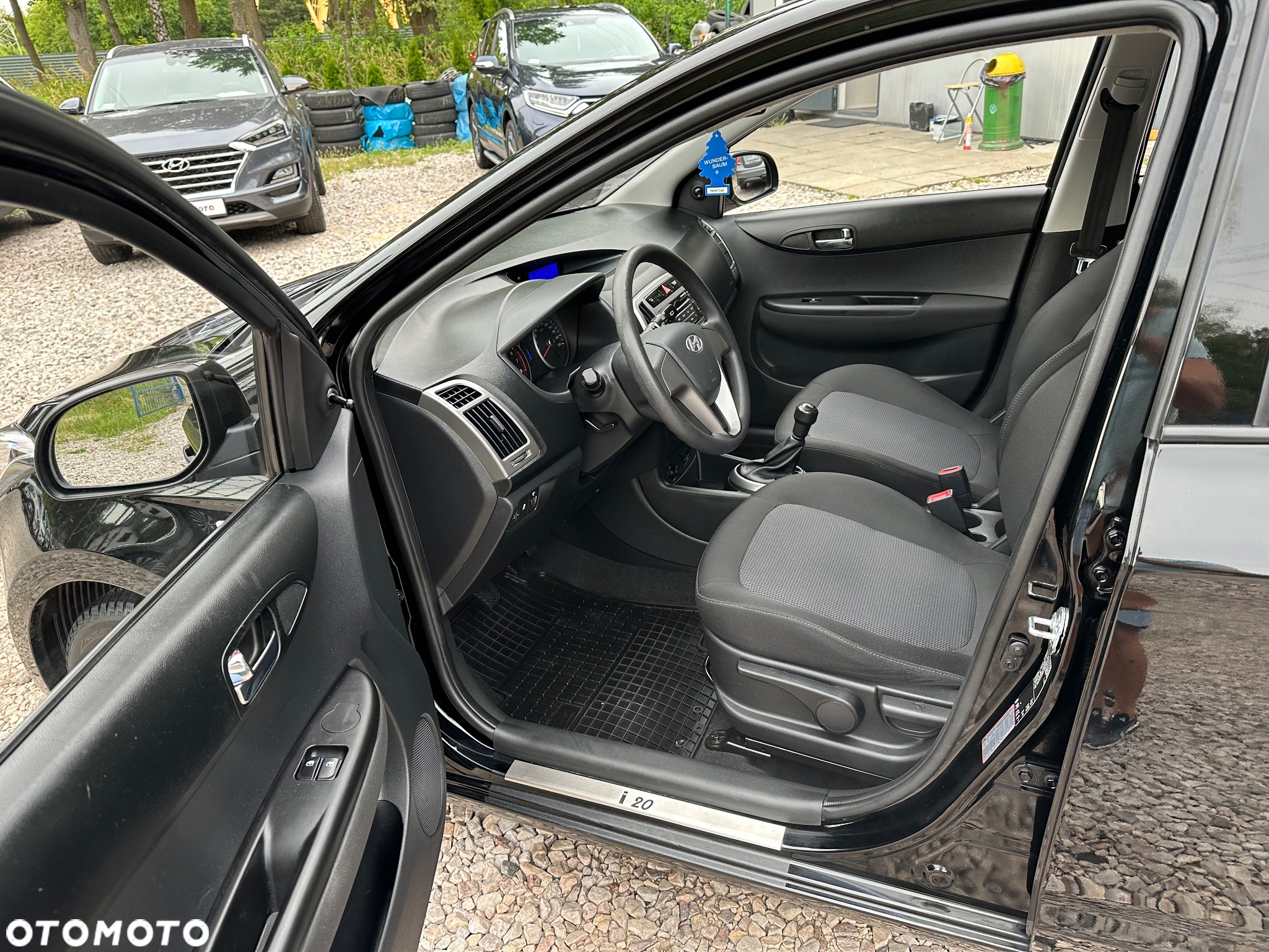 Hyundai i20 - 11