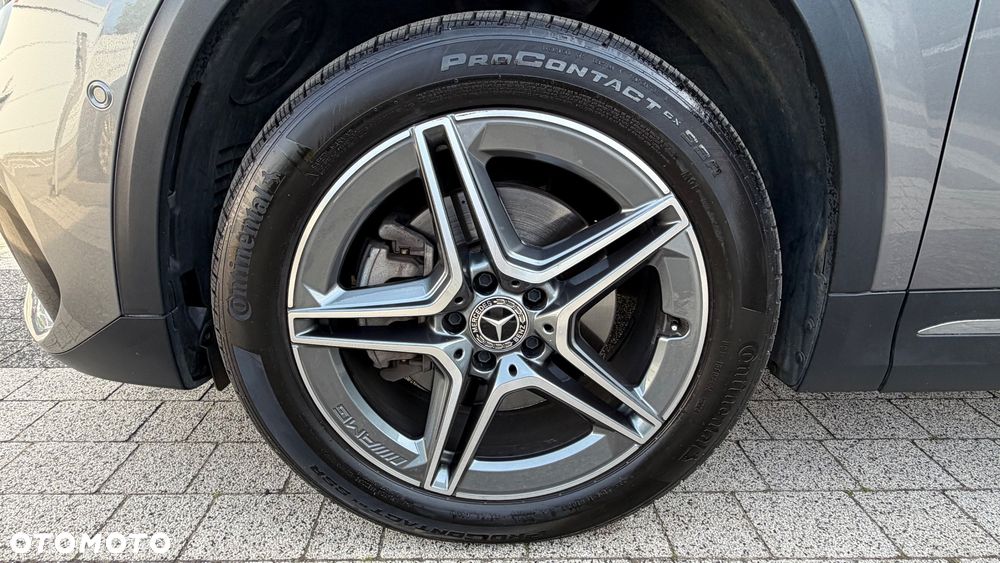 Mercedes-Benz GLA 250 4Matic 8G-DCT AMG Line - 30