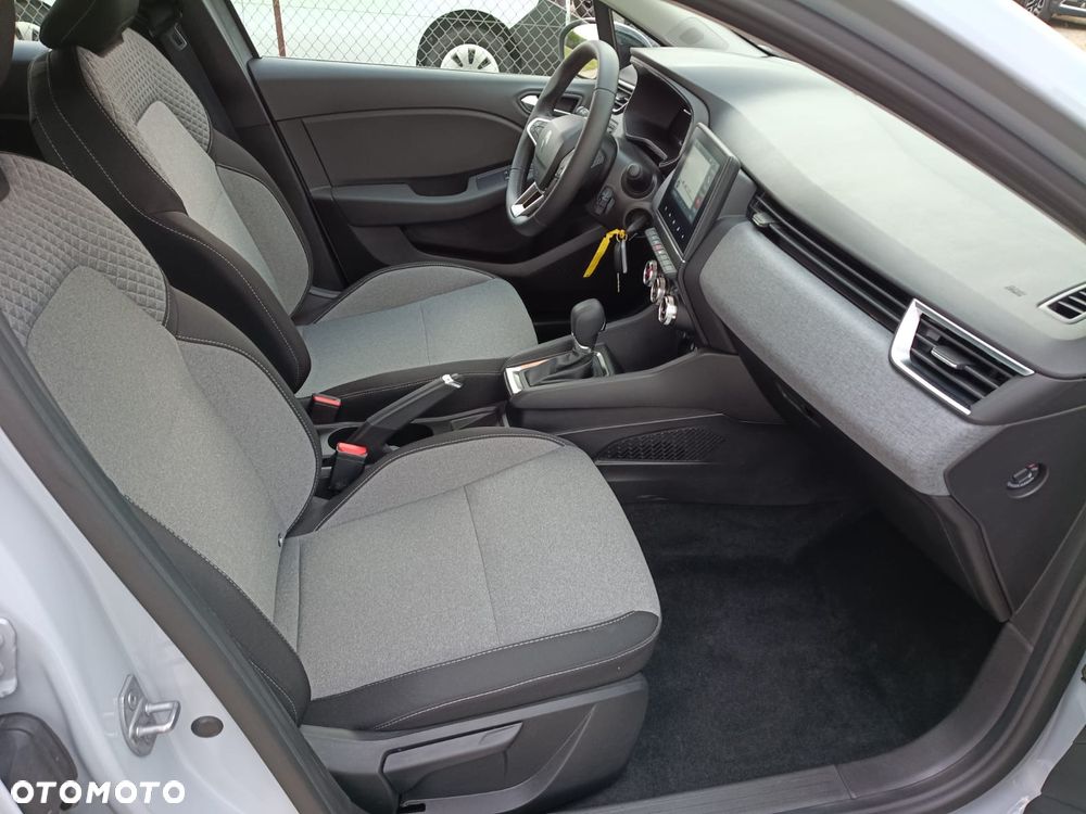 Renault Clio - 13