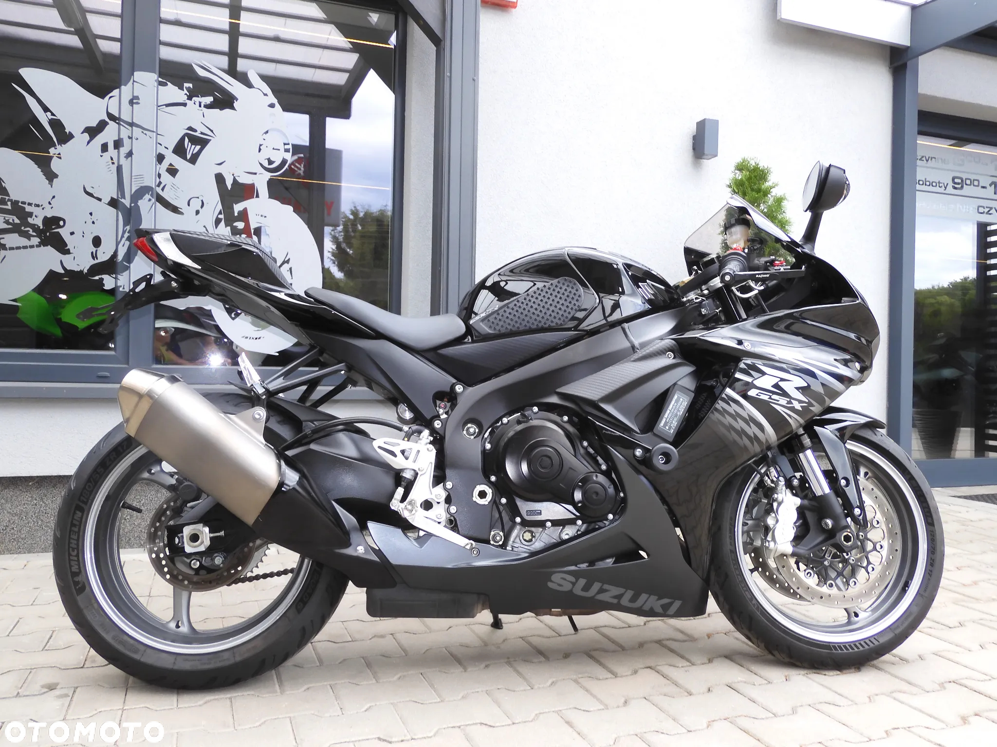 Suzuki GSX-R - 19