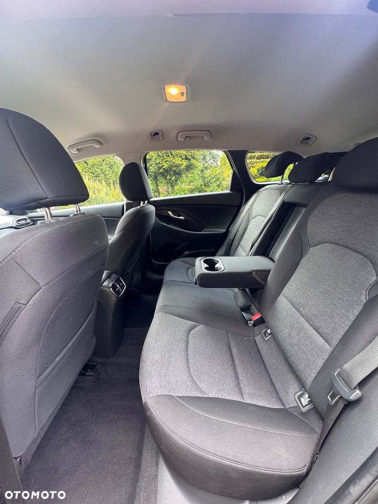 Hyundai i30 Kombi 1.0 T-GDI 48V-Hybrid DCT Select - 5