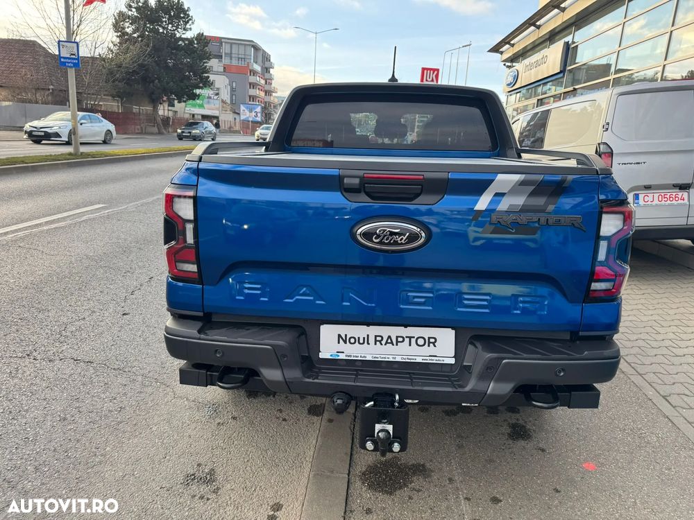 Ford RAPTOR - 11
