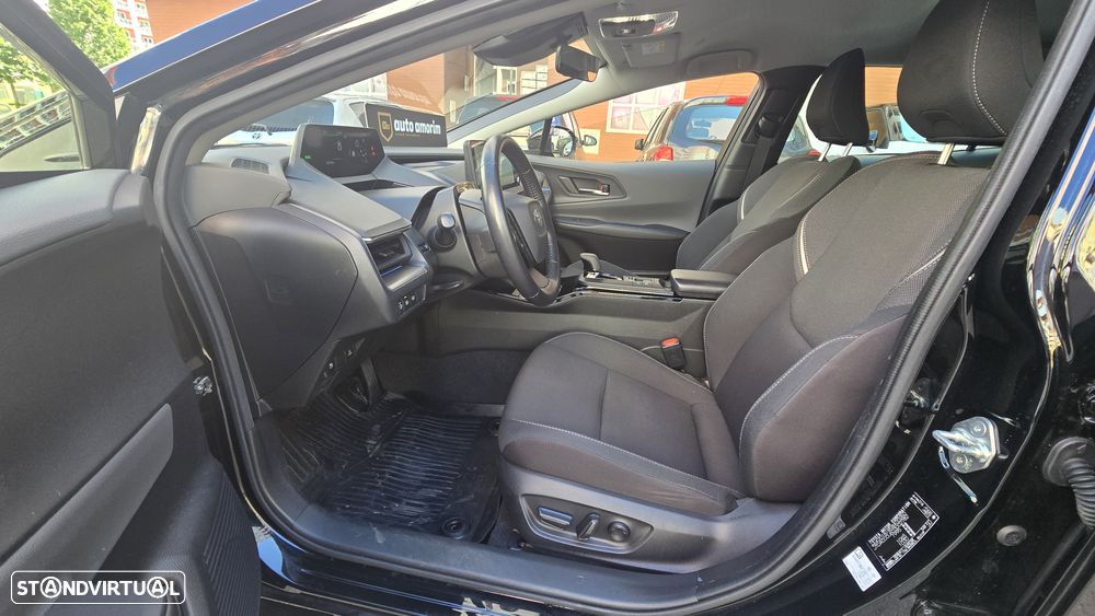 Toyota Prius 2.0 Plug-in Exclusive - 15