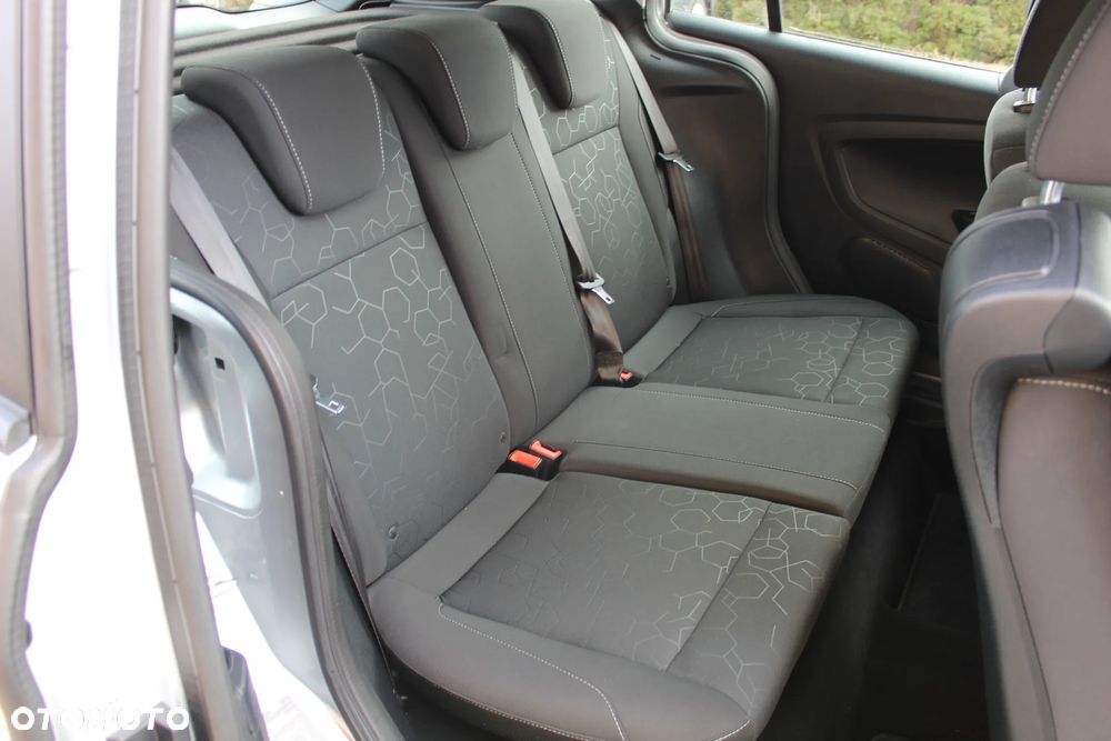 Ford B-MAX - 26