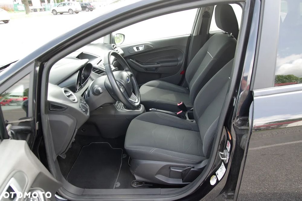 Ford Fiesta 1.0 EcoBoost Trend - 22
