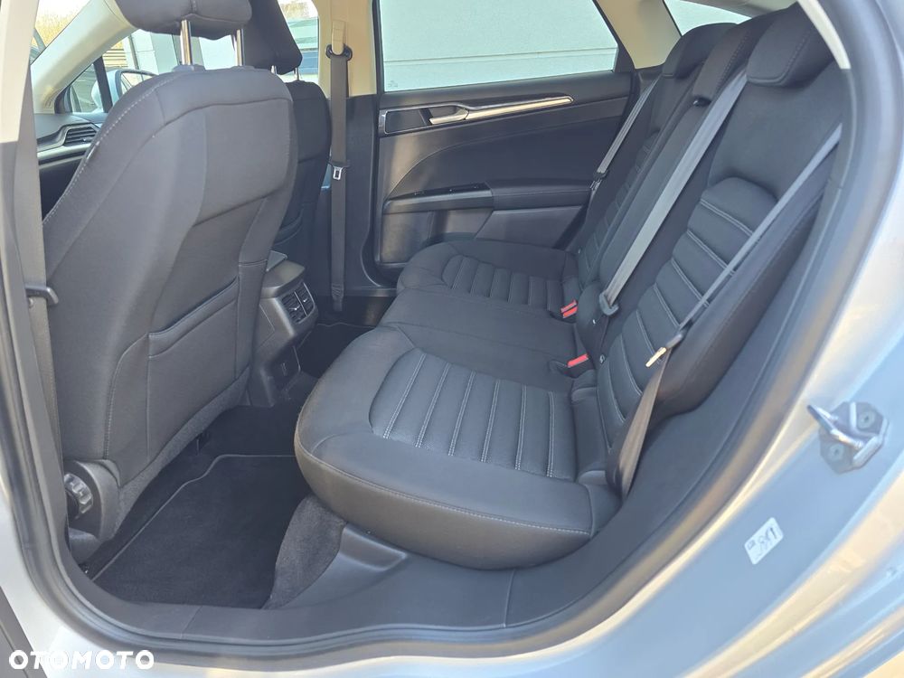 Ford Mondeo 2.0 TDCi Allrad Business Edition - 11