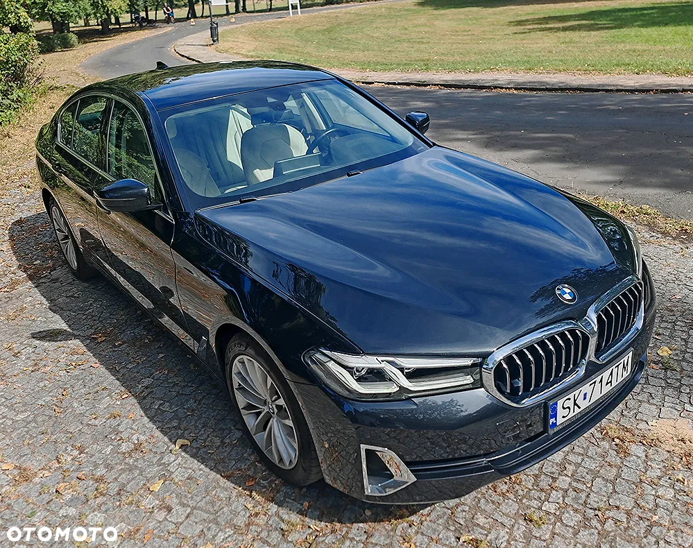 BMW Seria 5 520d Luxury Line sport - 12