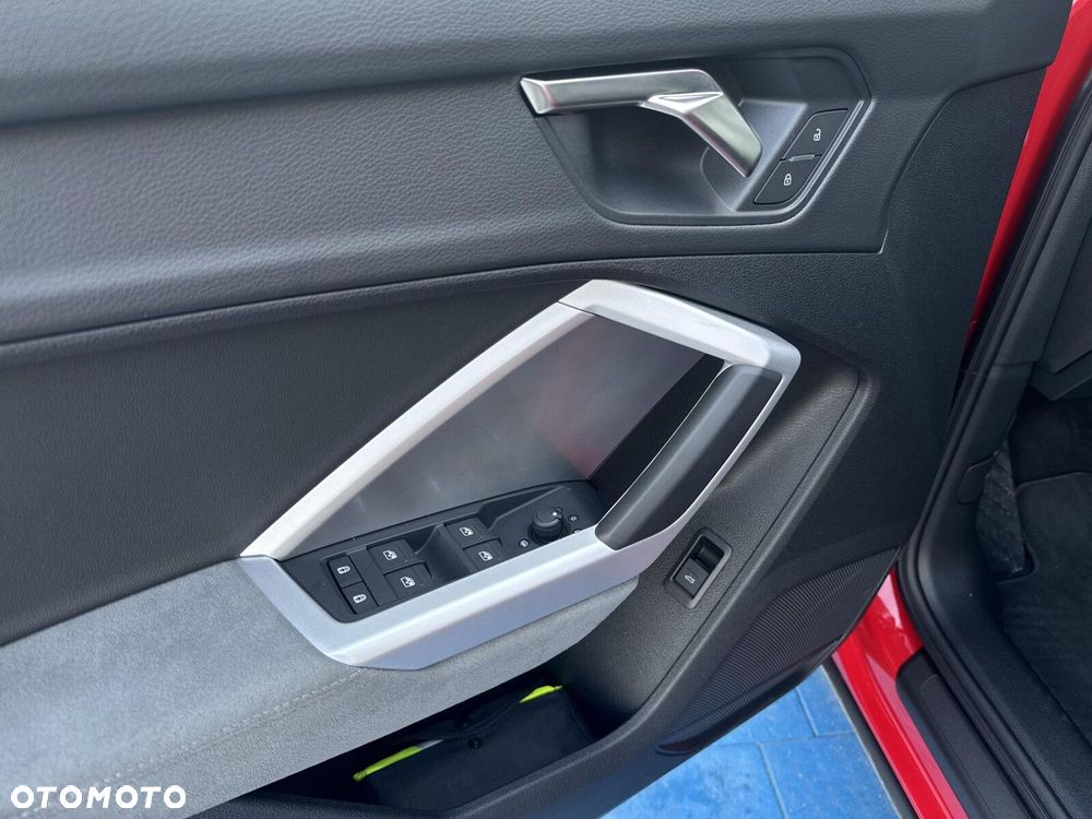 Audi Q3 Sportback - 20