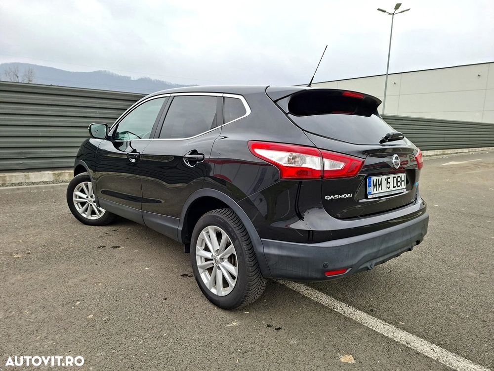Nissan Qashqai 1.5 DCI N-Connecta - 4