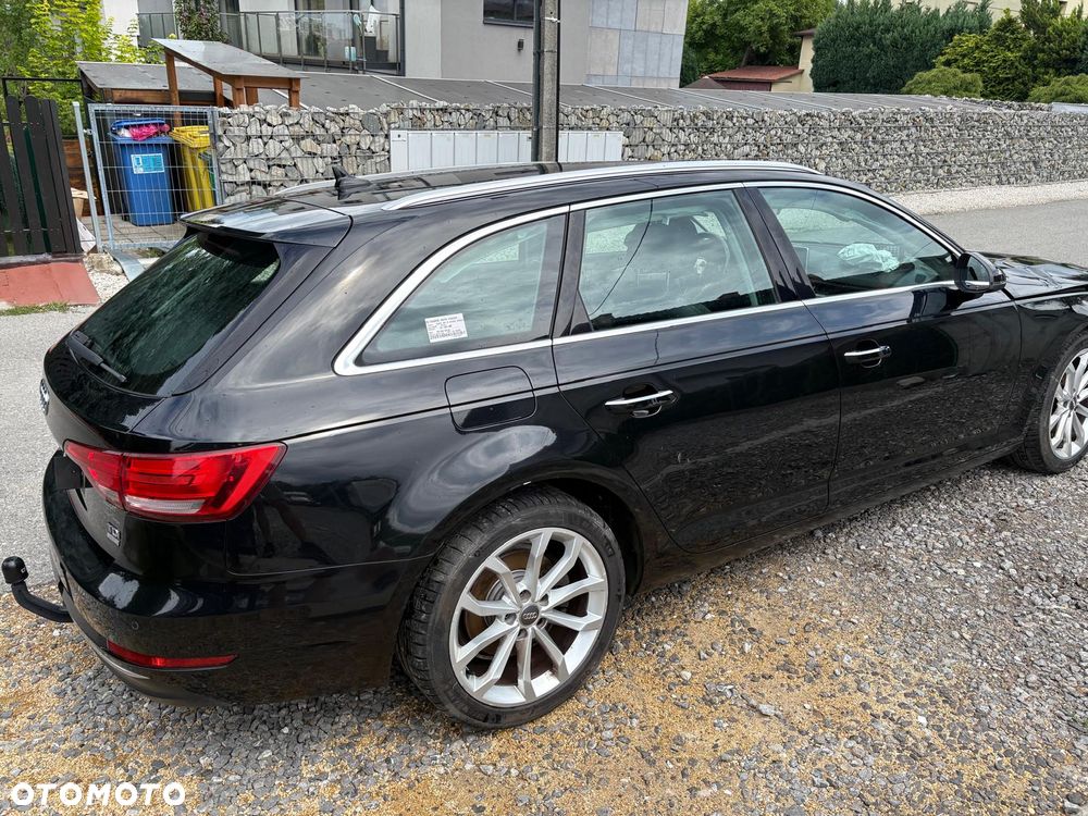 Audi A4 Avant 2.0 TDI design - 6