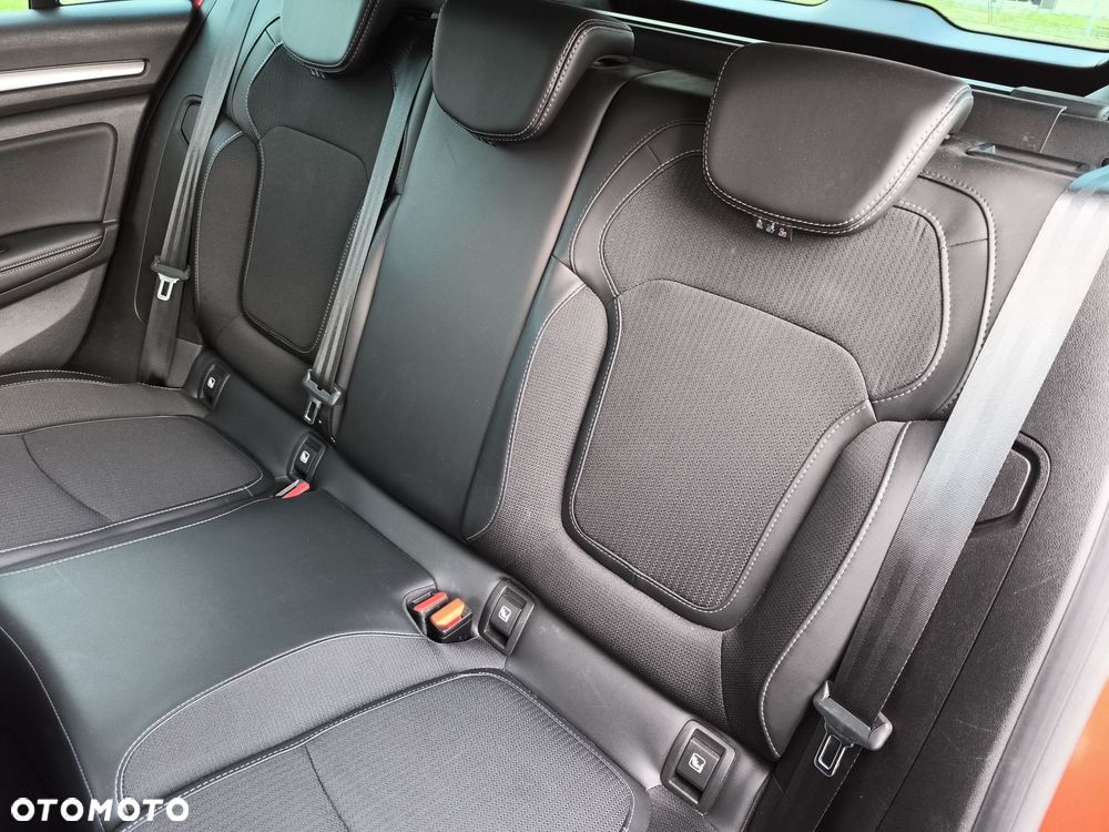 Renault Megane 1.3 TCe FAP Techno EDC - 16