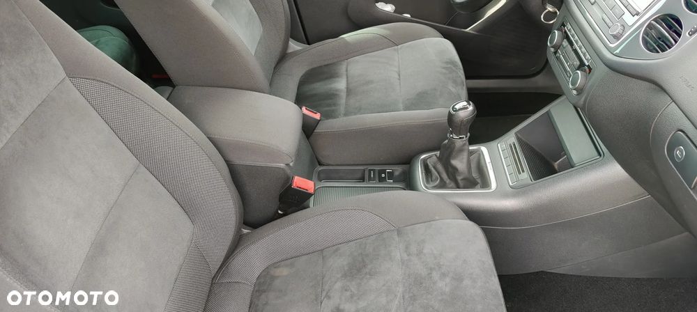 Volkswagen Golf - 30