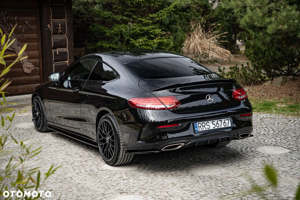 Mercedes-Benz Klasa C 200 4-Matic 9G-Tronic - 8