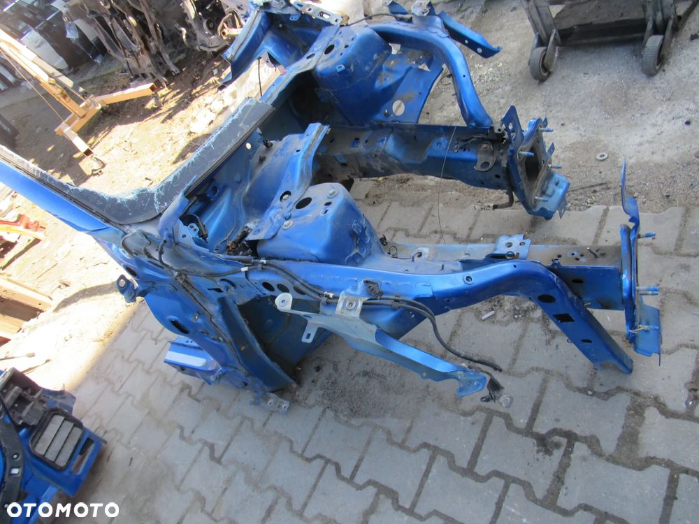 ford focus mk4 przednia ćwiartka prawa - 1