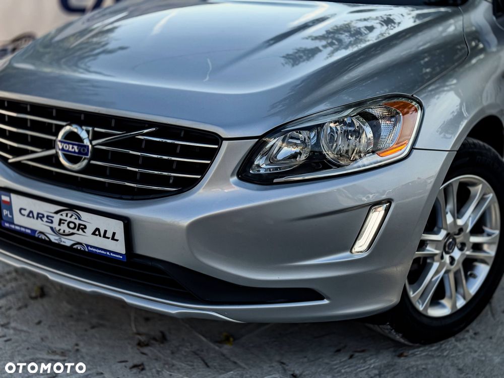 Volvo XC 60 T5 Momentum - 5