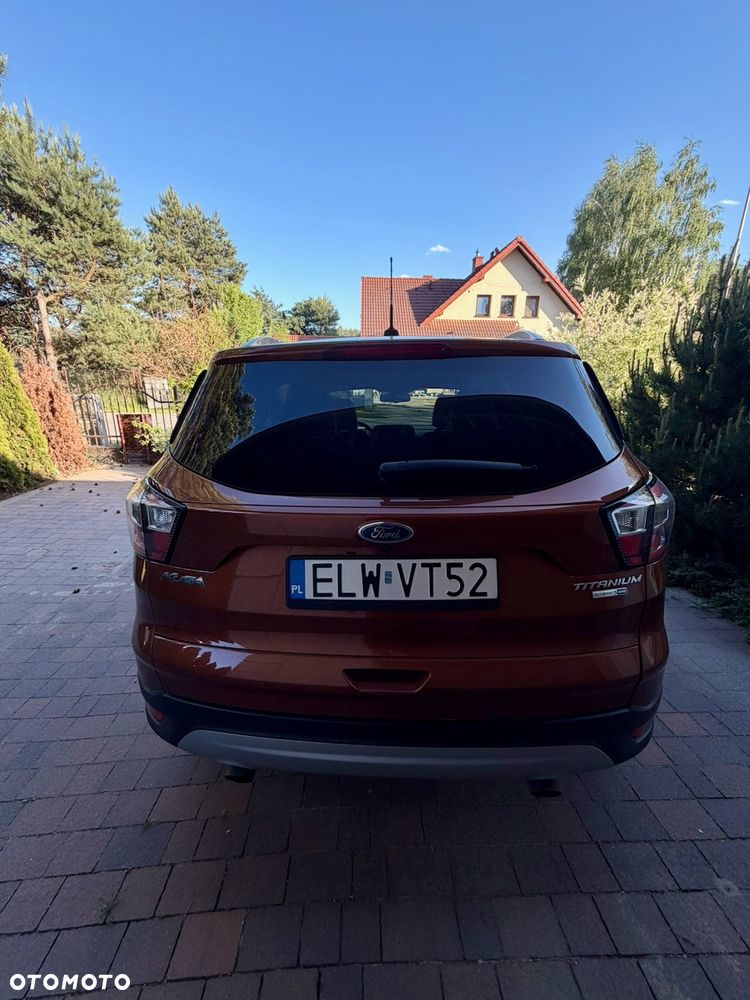 Ford Escape 2.0 EcoBoost AWD Titanium - 3