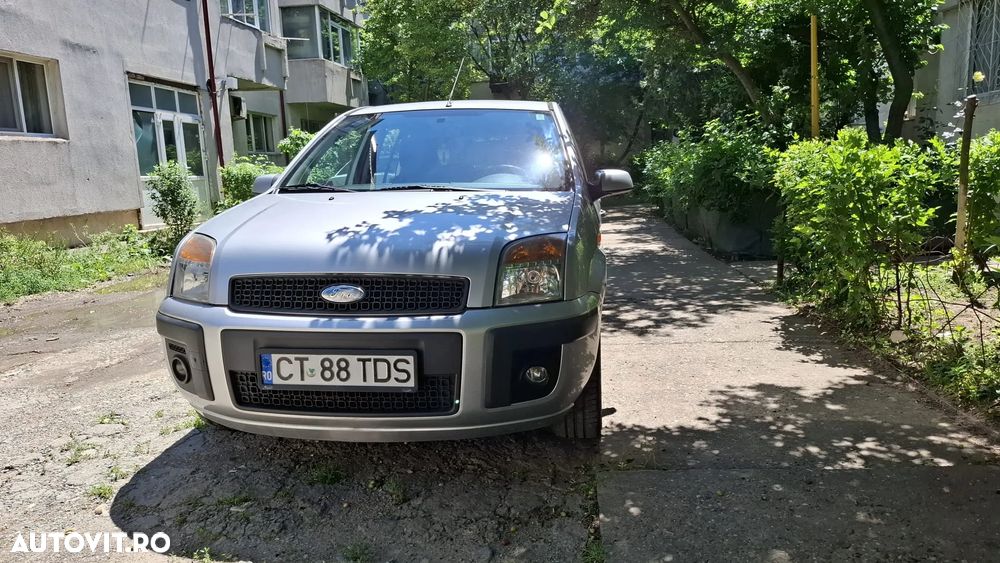 Ford Fusion 1.6 Trend - 1