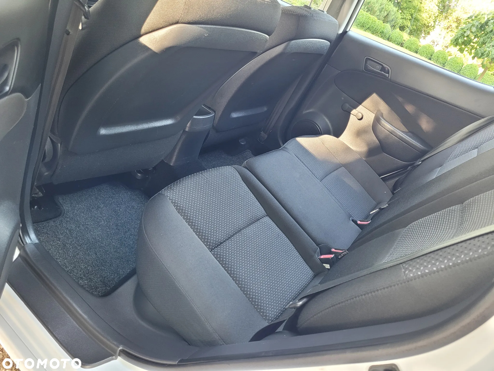 Hyundai i30 1.4 Comfort EU5 - 11