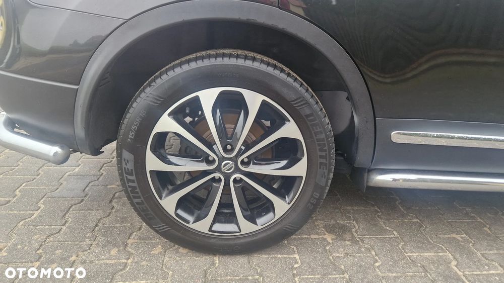 Nissan Qashqai+2 - 24