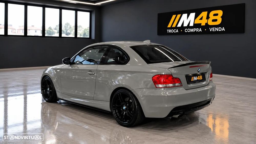 BMW 118 d Pack M - 5
