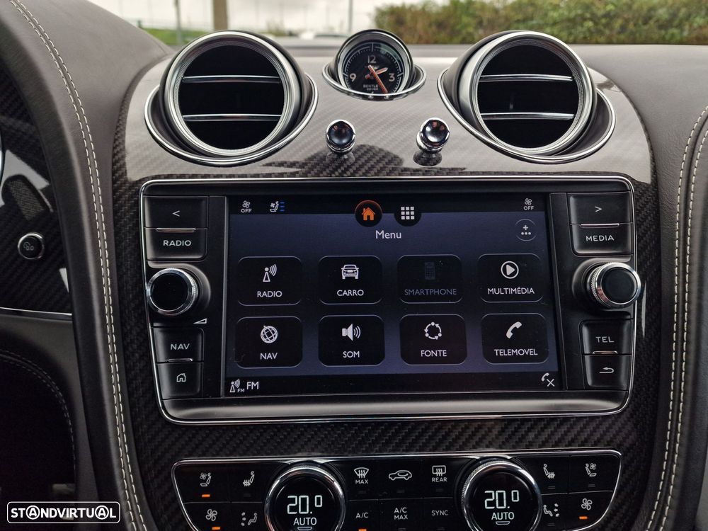 Bentley Bentayga Hybrid - 46