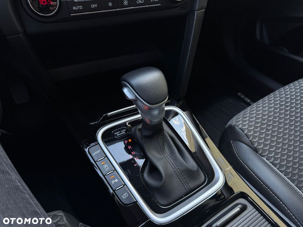 Kia XCeed 1.5 T-GDI L DCT - 29