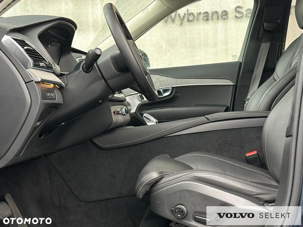 Volvo XC 90 - 26