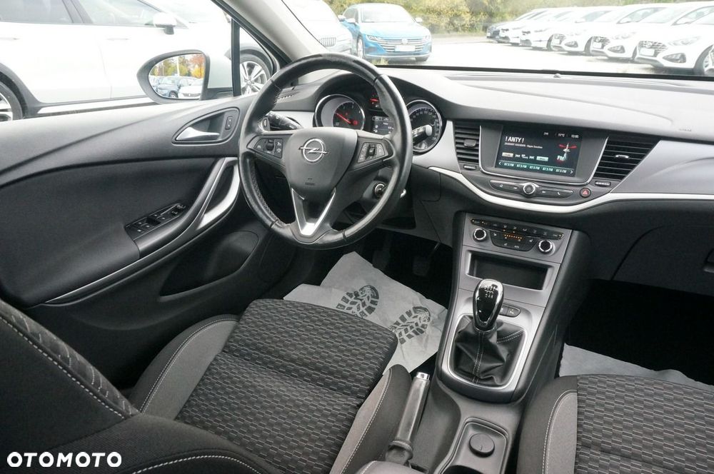 Opel Astra - 14