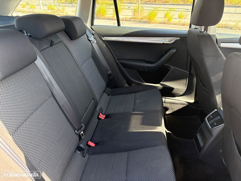 Skoda Octavia Break 1.6 TDi Ambition - 12