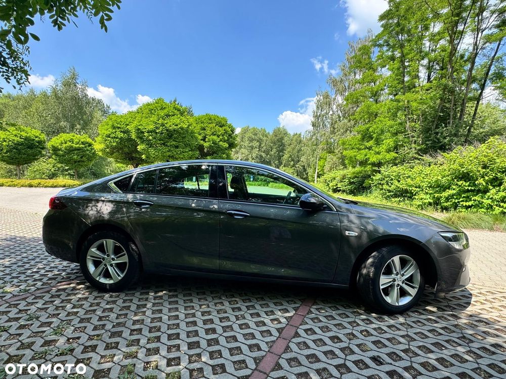Opel Insignia - 21