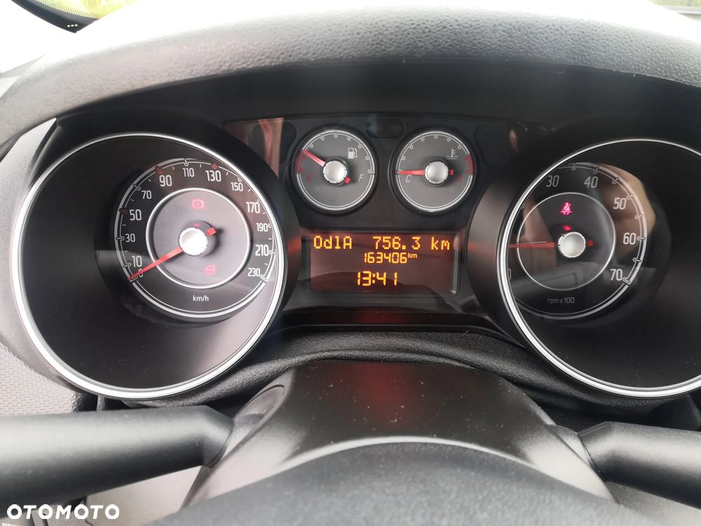 Fiat Punto Evo - 16