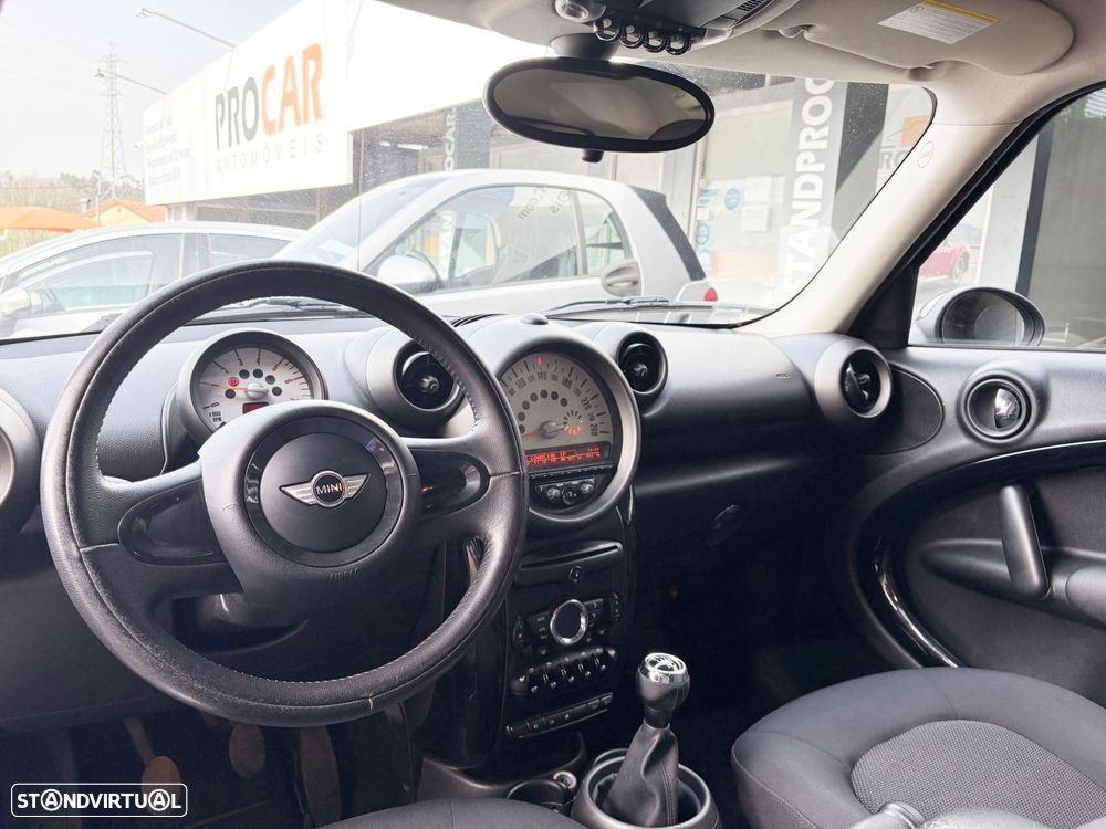 MINI Countryman Cooper D - 8