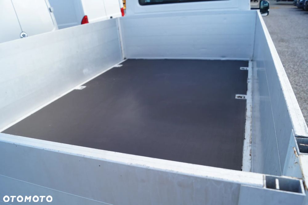 Volkswagen Crafter - 8