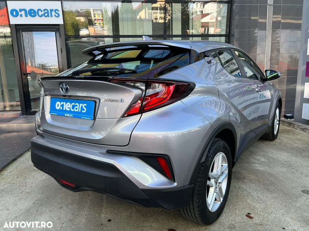 Toyota C-HR - 14