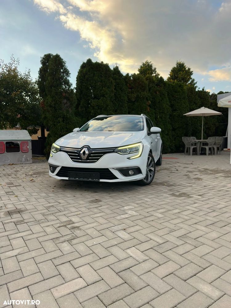 Renault Megane ENERGY dCi 130 BOSE EDITION - 9